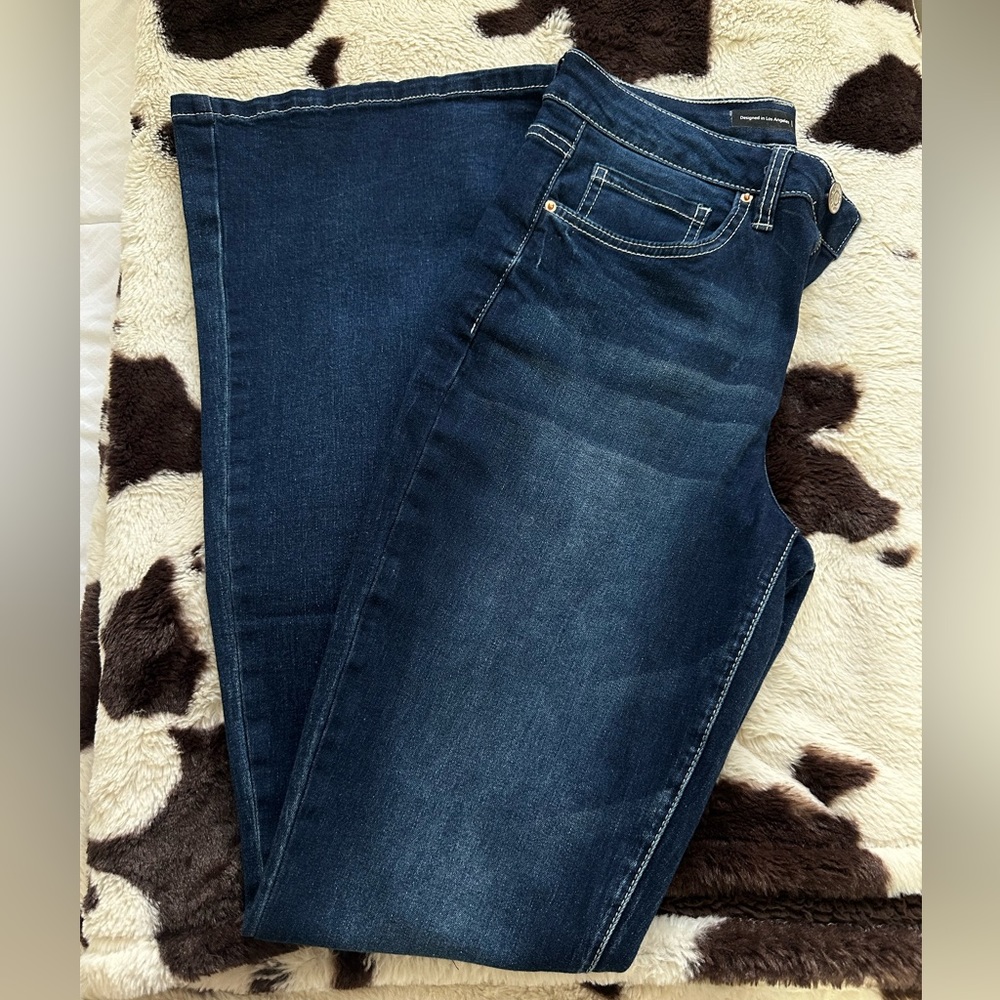 Flared Jeans, only worn once. Size 27 (5)